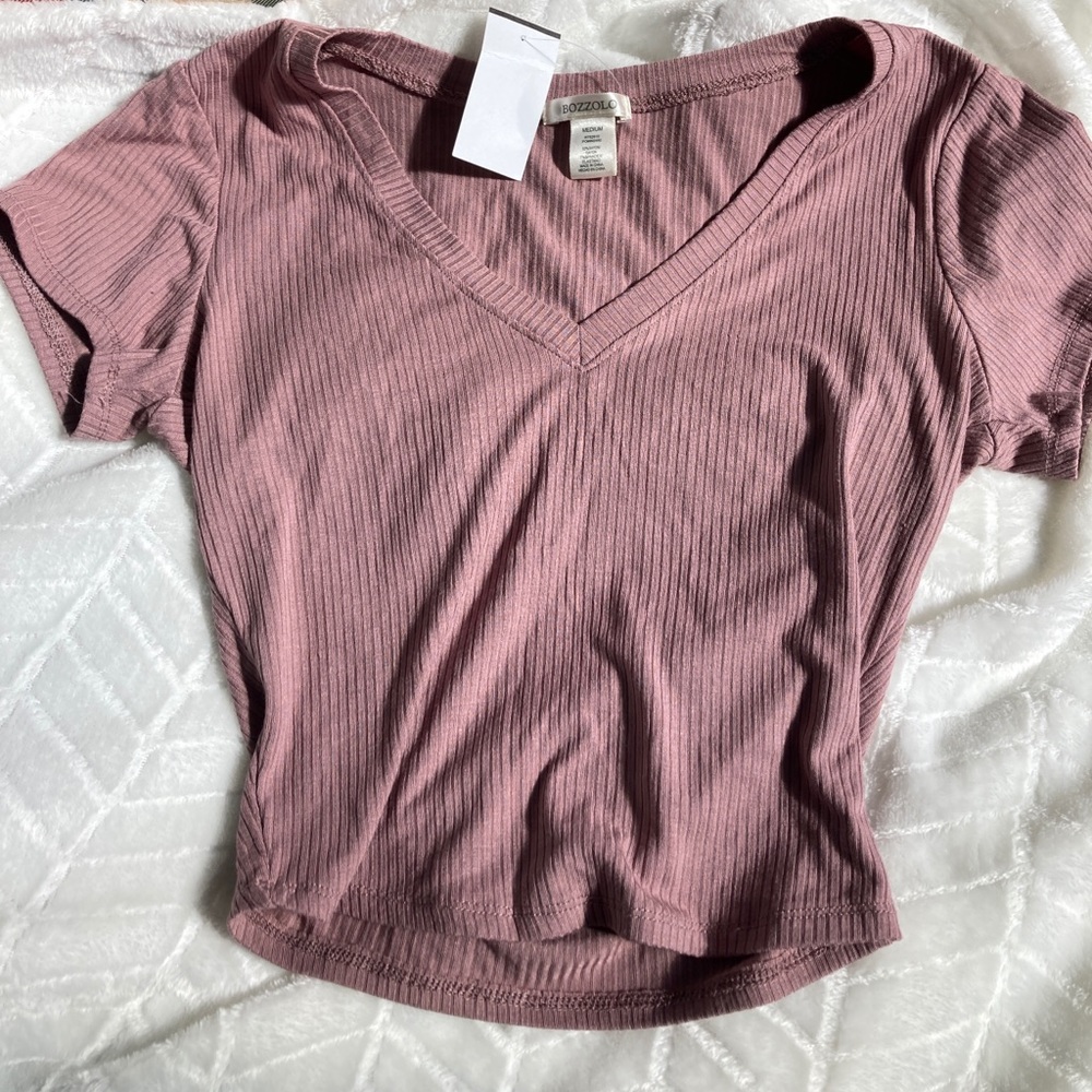Dark pink crop top